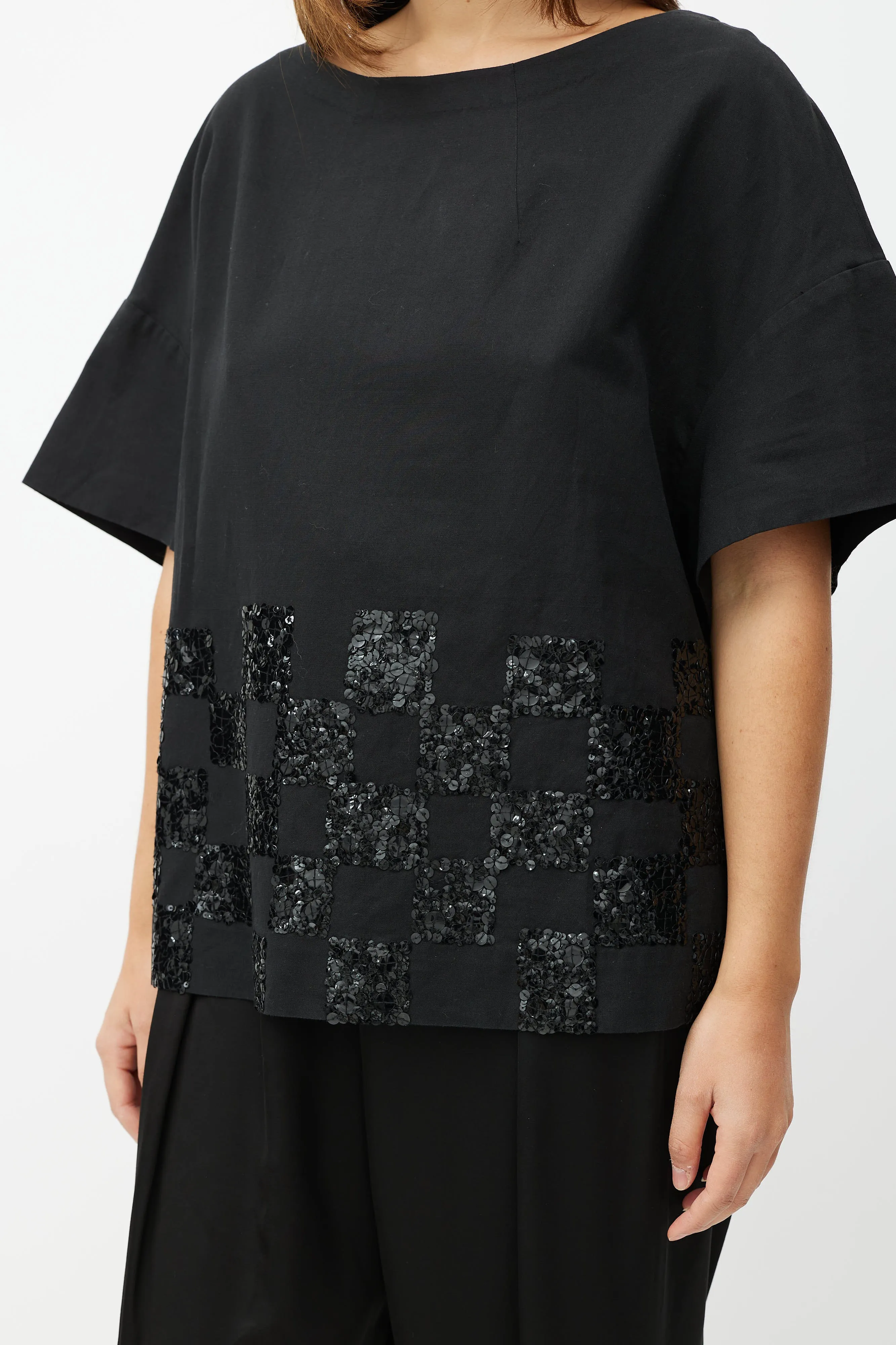 Black Sequin Checker Short Sleeve Top