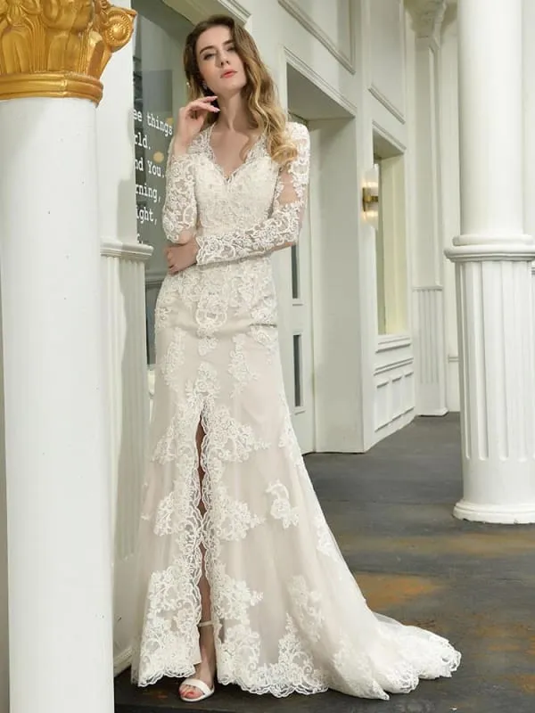 Boho Wedding Dress V Neck Sleeveless Lace Bridal Gowns With Train